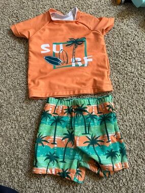 SHEIN Orange and Teal Palm-Print Kids Rashguard Set